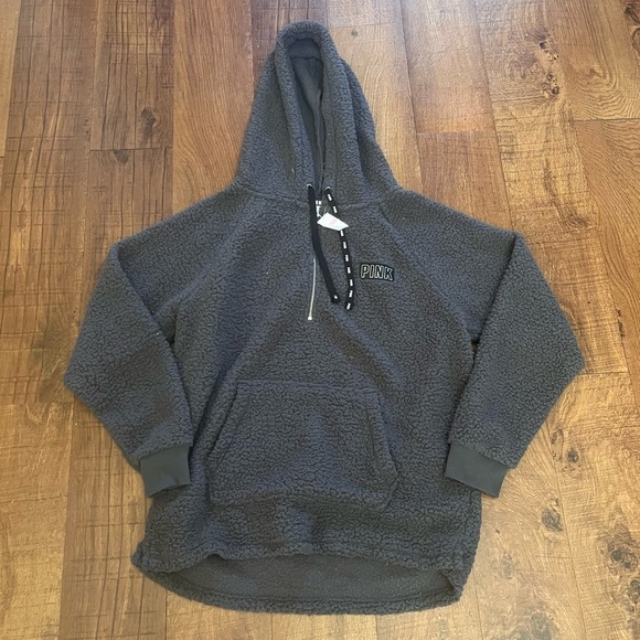Nwt PINK by Victoria’s Secret oversized 1/2 half zip Sherpa Sz medium - Picture 1 of 6